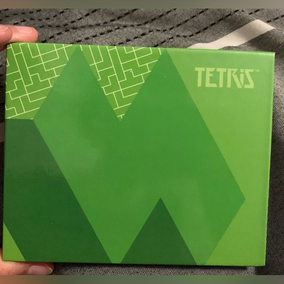 Tetris x Ipsy eyeshadow palette - Picture 2 of 2